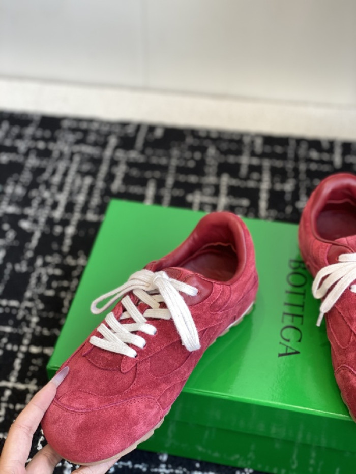 BOTTEGA VENETA SNEAKER