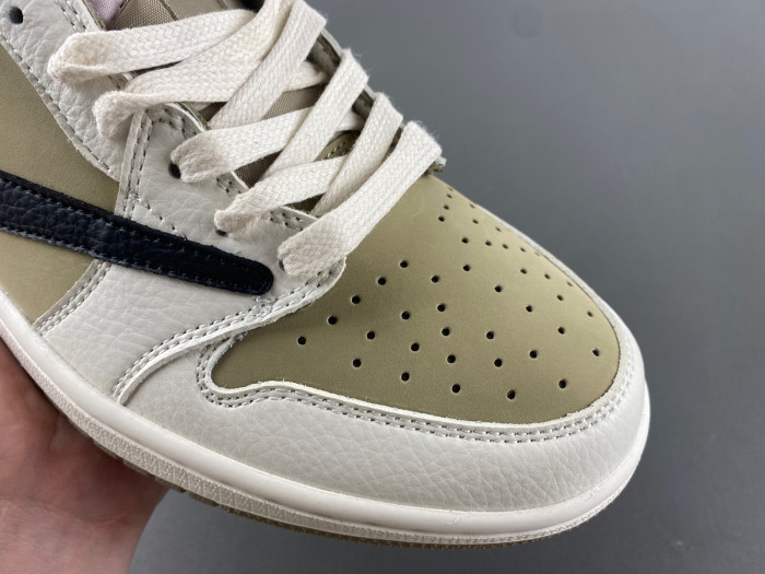 Travis Scott x Air Jordan 1 Low DZ137-701