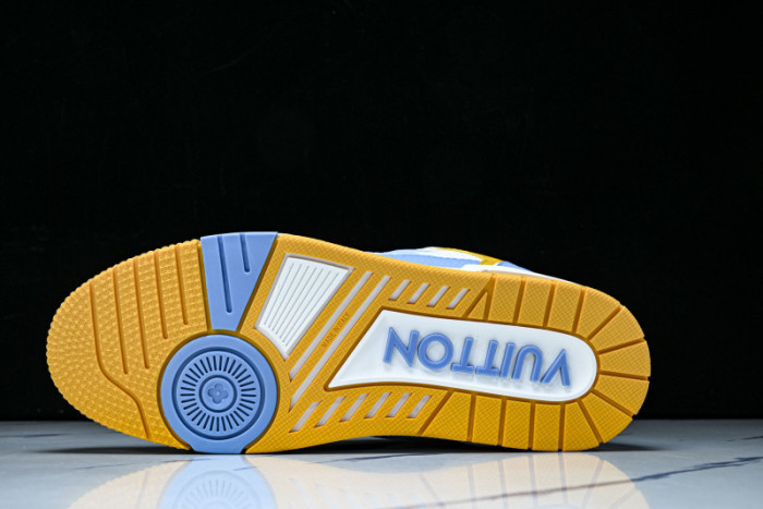 LV SNEAKER TRAINER FOR-LV388