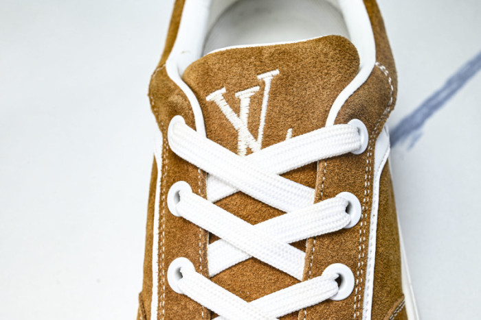 LV SNEAKER FOR-LV400