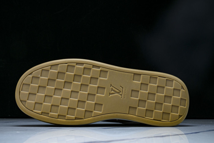 LV SNEAKER FOR-LV400