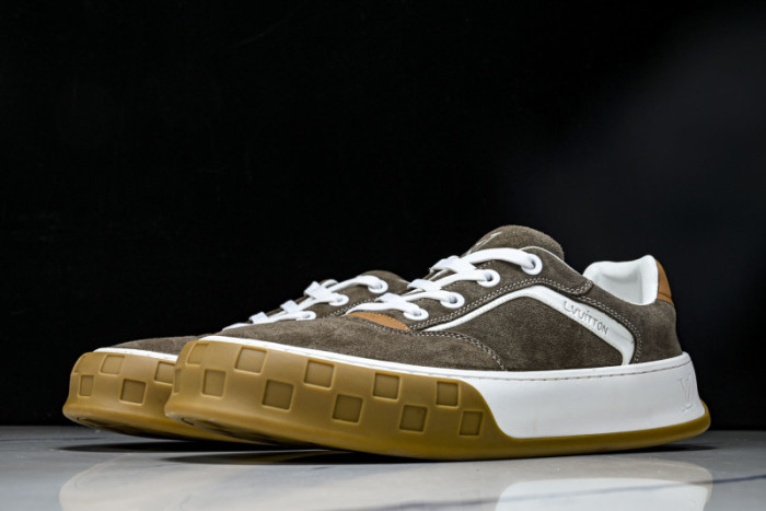 LV SNEAKER FOR-LV403