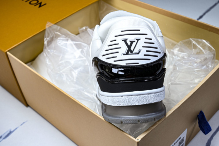 LV SNEAKER TRAINER  FOR-LV389