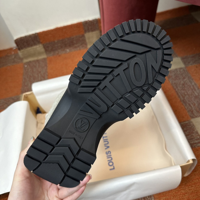 LV SNEAKER FOR-LV158