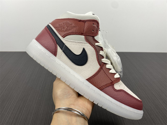 AIR Jordan 1 Mid Anti-Gravity Machines DM9601-200