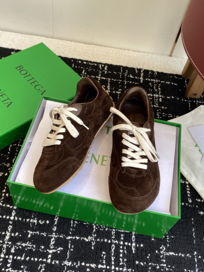 BOTTEGA VENETA SNEAKER