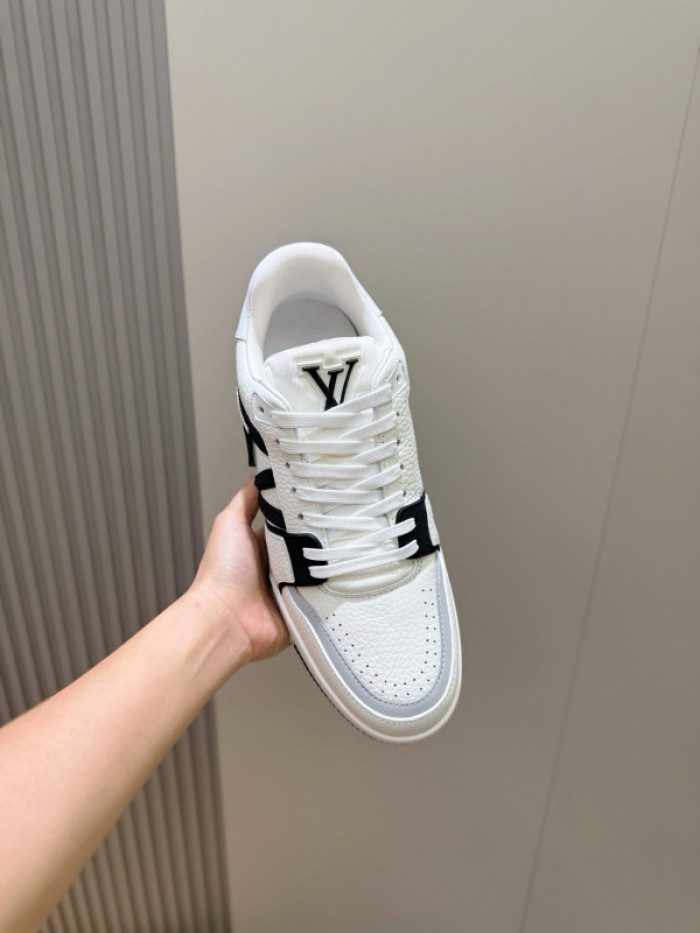 LV SNEAKER TRAINER FOR-LV412
