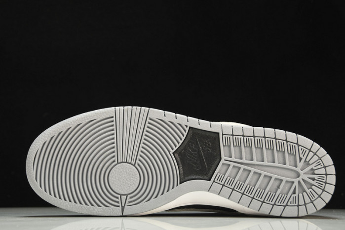 Nike Sb Zoom Dunk Low Pro Black/Wolf Grey-White-White 854866-001