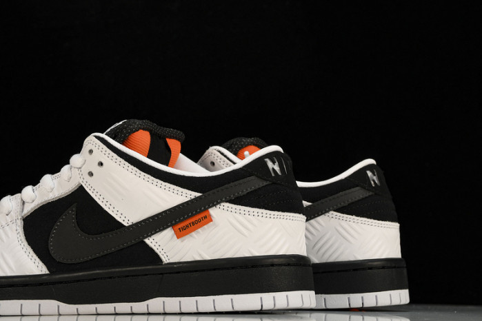 TIGHTBOOTH x Nike SB Dunk Low FD2629-100