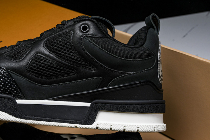 LV SNEAKER LOW  081501