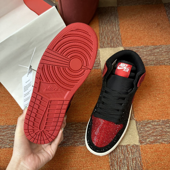 AIR JORDAN 1 RETRO AJ-01