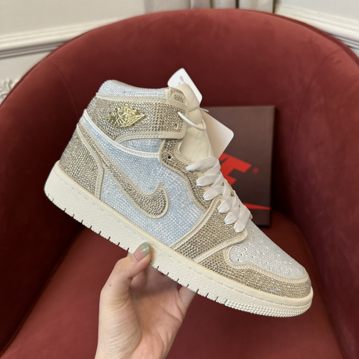 AIR JORDAN 1 RETRO AJ-05