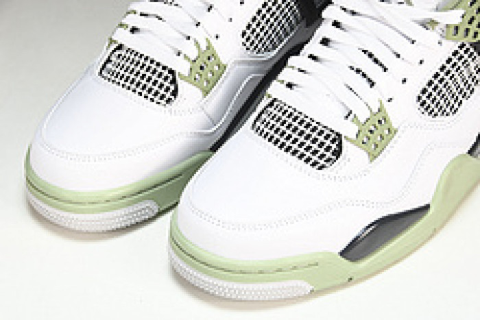 Air Jordan 4 WMNS “Seafoam” AQ9129-103