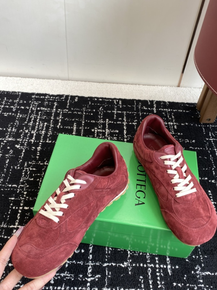 BOTTEGA VENETA SNEAKER