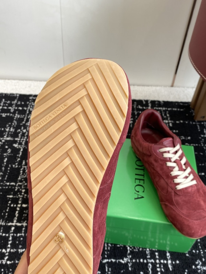 BOTTEGA VENETA SNEAKER