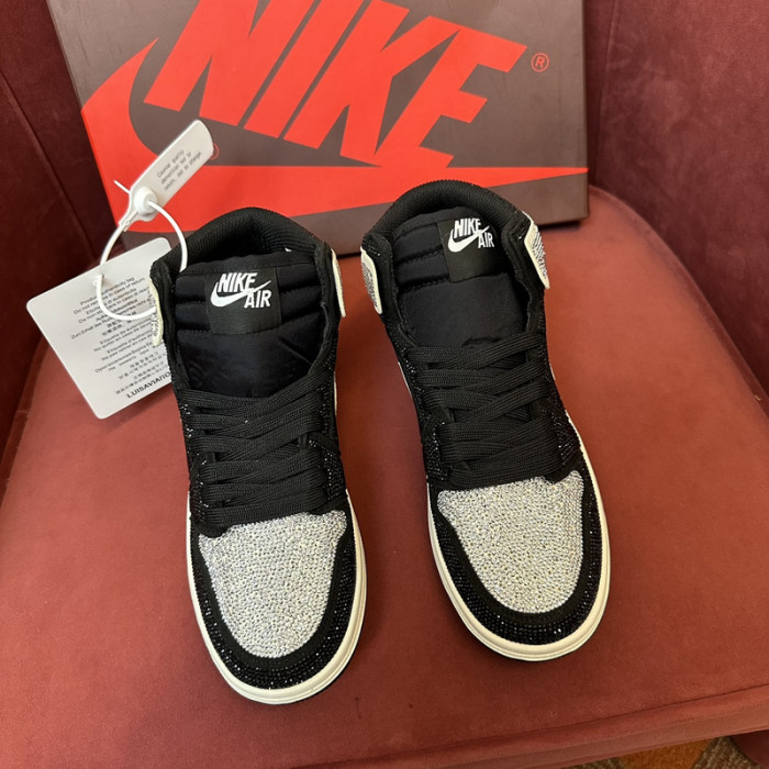 AIR JORDAN 1 RETRO AJ-23