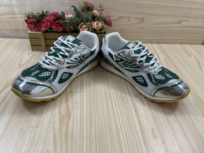 BOTTEGA VENETA SNEAKER