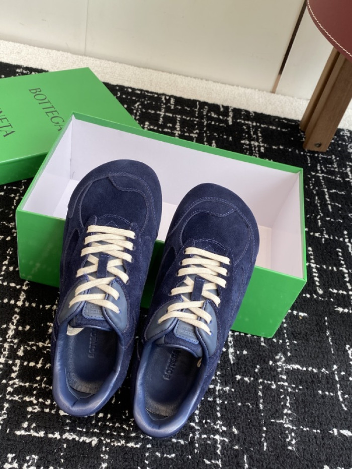 BOTTEGA VENETA SNEAKER
