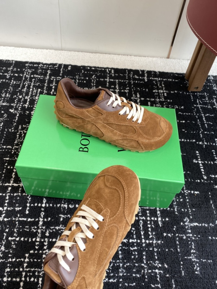 BOTTEGA VENETA SNEAKER