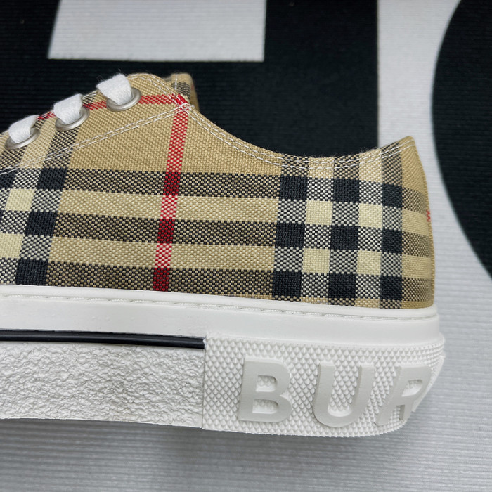 BUR SNEAKER