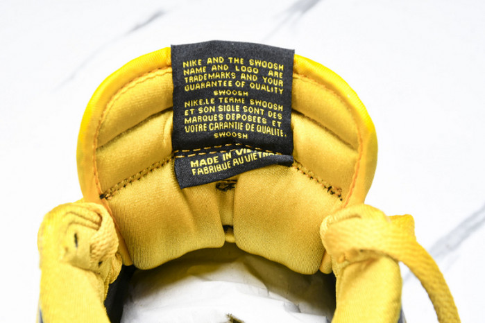 Nike  Dunk HIGH “Wu-Tang Clan”  HJ4320-001