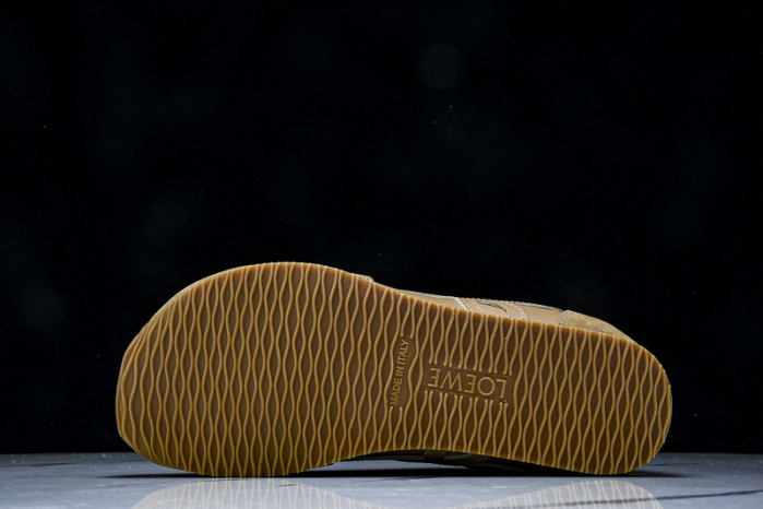 L*0ewe Ballet Runner LW-FOR16