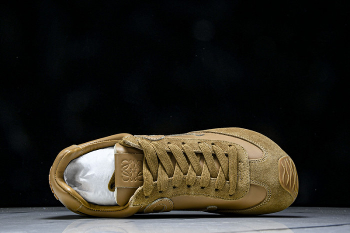 L*0ewe Ballet Runner LW-FOR16