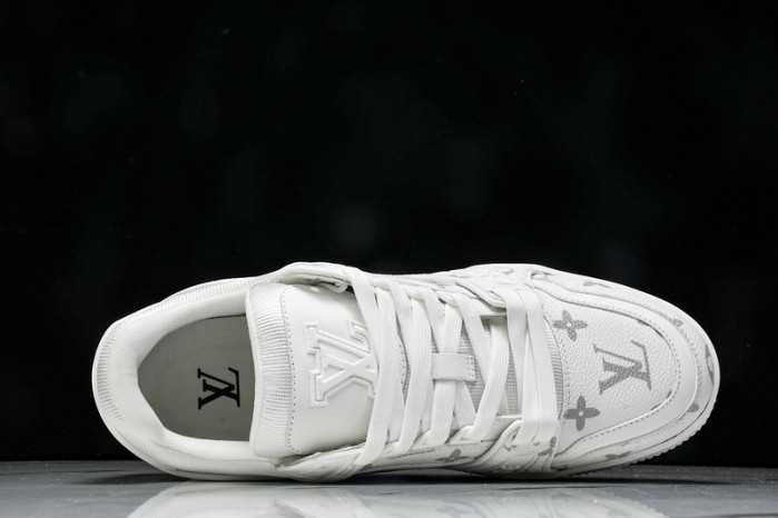 LV SNEAKER FOR-LV255