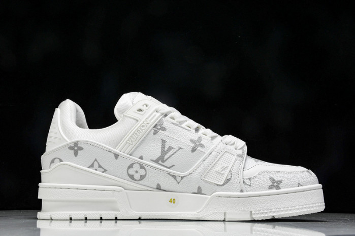 LV SNEAKER FOR-LV255