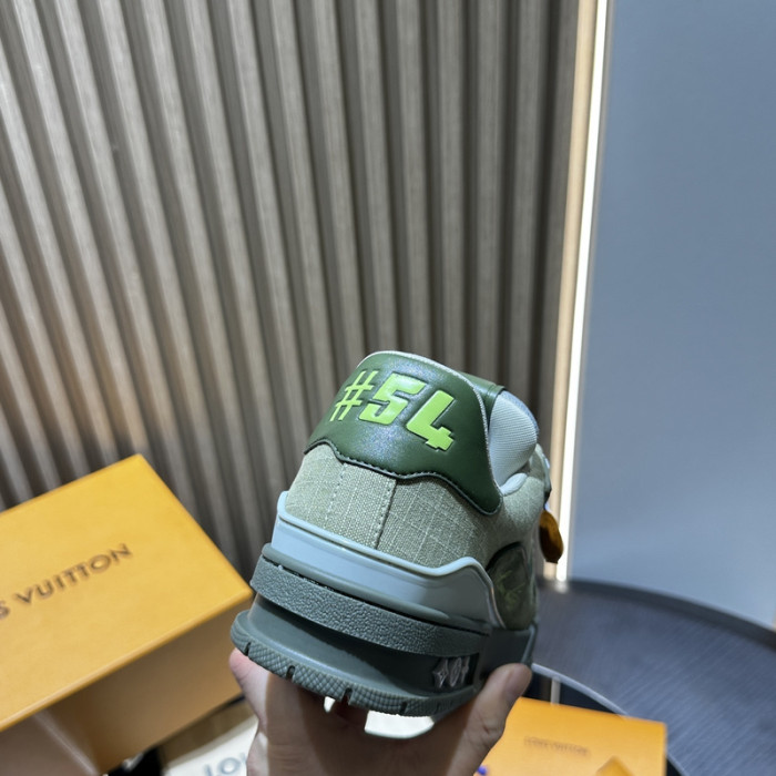 LV SNEAKER TRAINER FOR-LV303