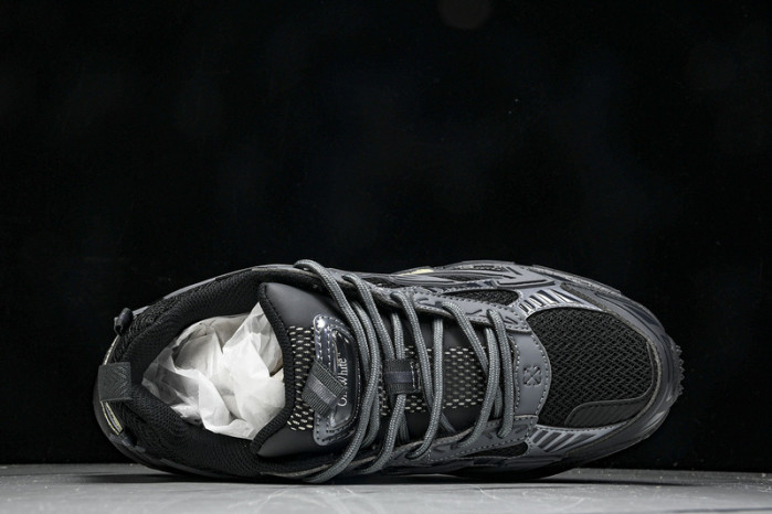 OF C/O  SNEAKER  FOR-032101