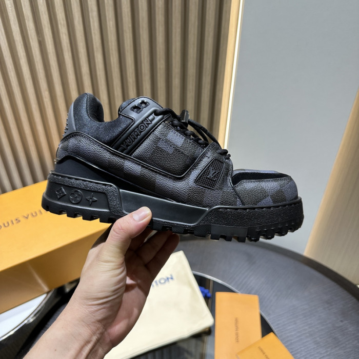LV SNEAKER TRANIER MAXI FOR-LV270