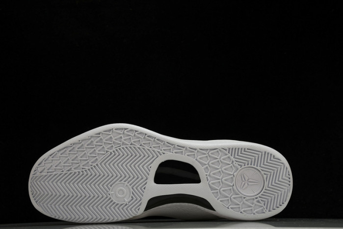 NIKE KOBE 8 PROTRO TRIPLE WHITE FJ9364-100