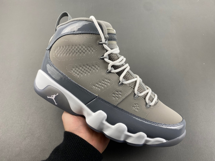 Air Jordan 9 Retro