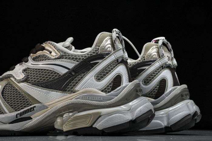 BLCG RUNNER 2 W3RXP 2000