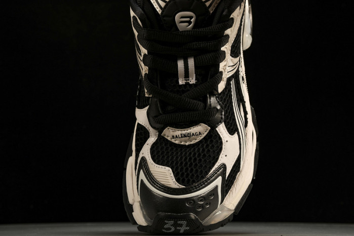 BLCG RUNNER W3RY-0120