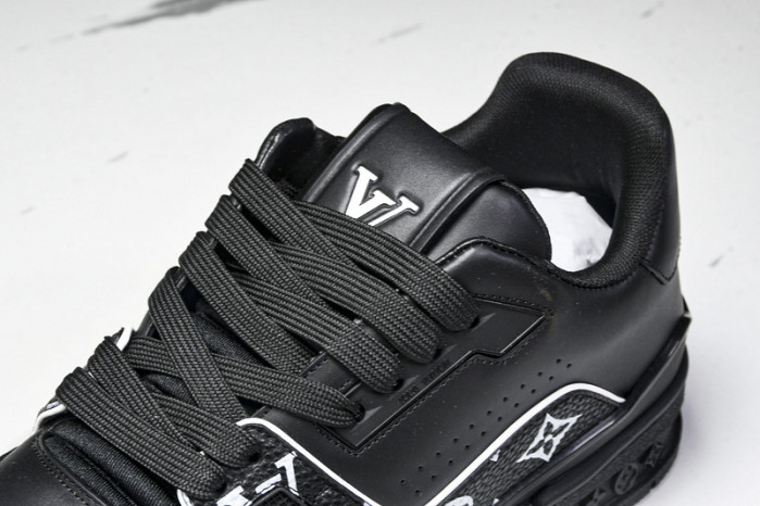 LV SNEAKER TRAINER FOR-LV268