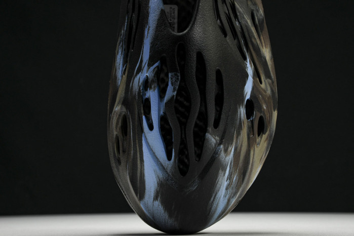 Yeezy Foam Runner “MX CARDON" lD4126