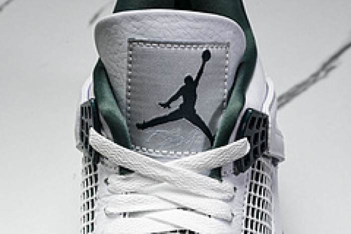 Air Jordan 4 Retro "Oxidized Green" FQ8138-103