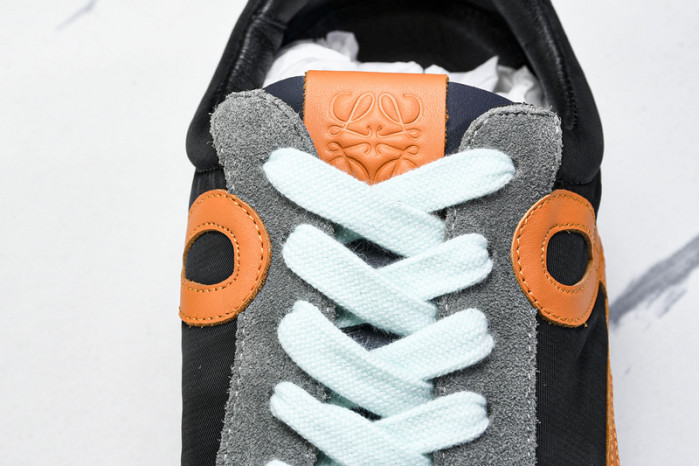 L*0ewe Ballet Runner LW-FOR07