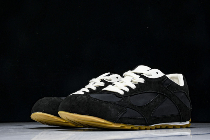BOTTEGA VENETA SNEAKER