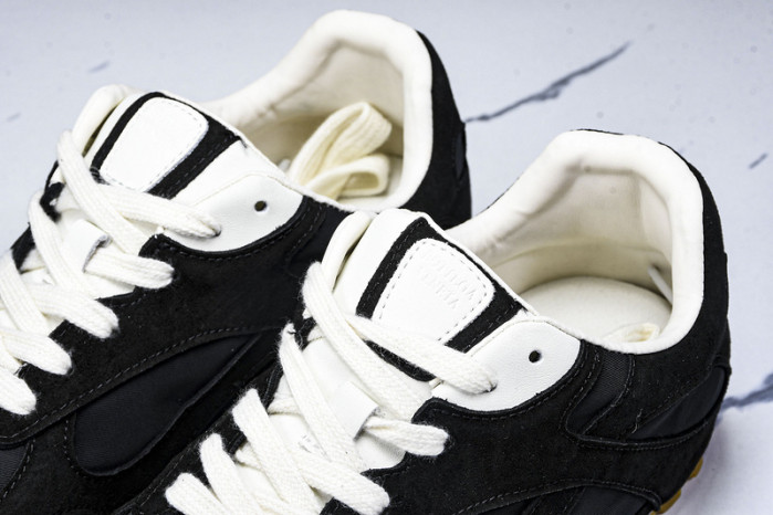 BOTTEGA VENETA SNEAKER