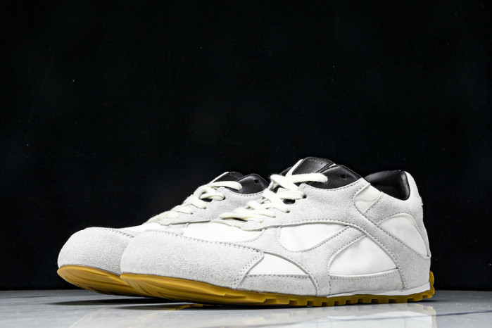 BOTTEGA VENETA SNEAKER