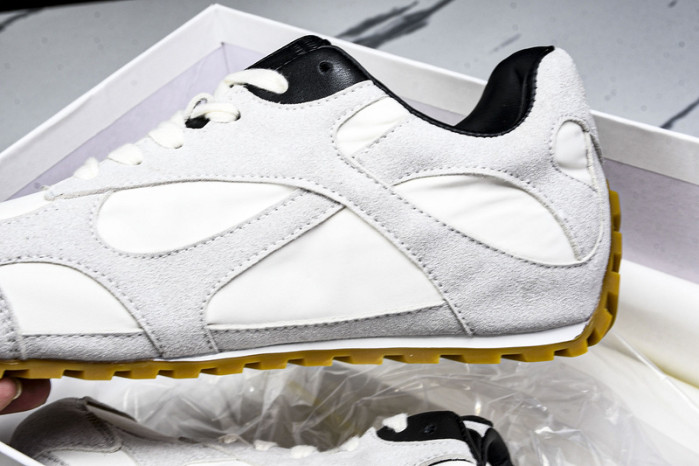 BOTTEGA VENETA SNEAKER