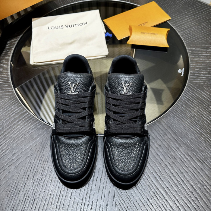 LV SNEAKER TRAINER FOR-LV322