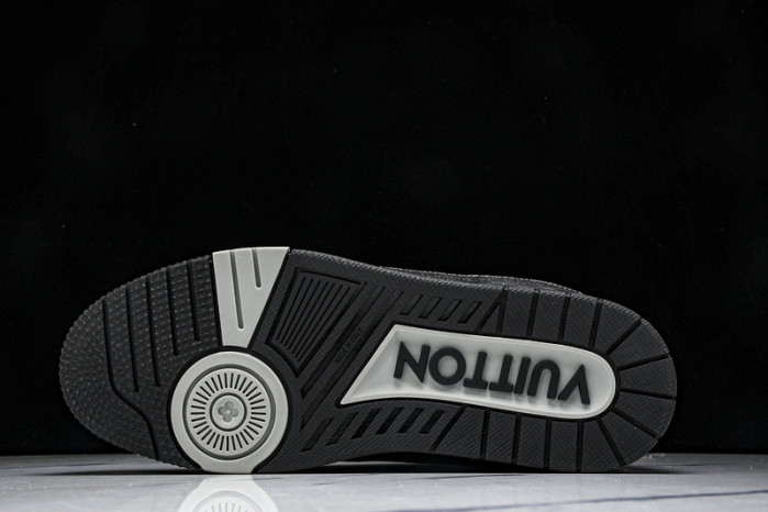 LV SNEAKER TRAINER FOR-LV262