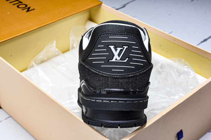 LV SNEAKER TRAINER FOR-LV262