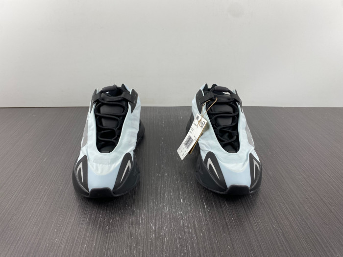 Adidas Yeezy Boost 700 GZ0711
