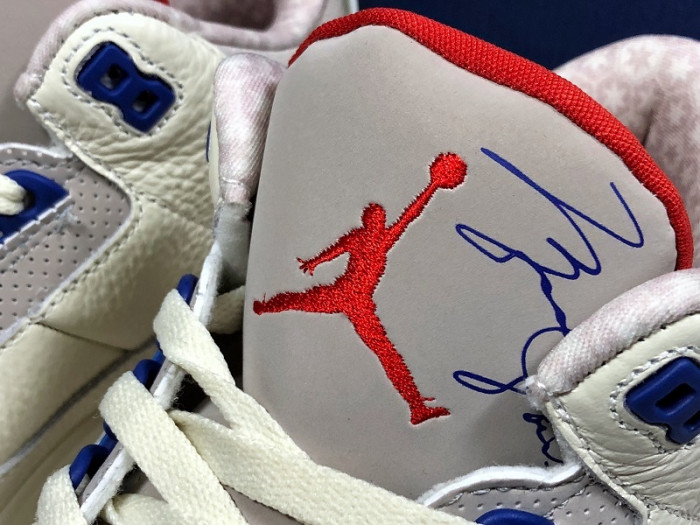 Jordan 3 Retro International Flight  136064-140