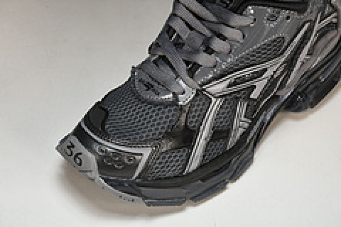 BLCG RUNNER 677403 W3RBR 151547